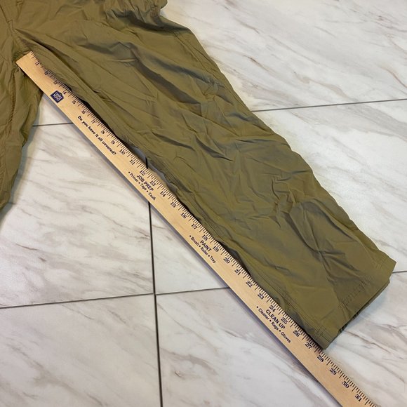 LL Bean Mens Cresta Hiking Pants Water Resistant Khaki 40x29 - Picture 7 of 7